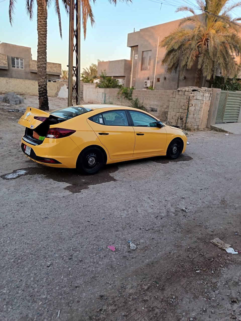 سلام عليكم عندي النتره ١٩حادثه بنيد نفسه معمر تبريد ثلج منضومه غاز سياره سنويه صاقطه وبيه رصعات خفيفه ثر سيبايه عليه سياره جاهز مجهزه مكينه مجفته تجفيت شركه لا تخابرني تكلي تفاصيل كله كاتبه سعر ١١٨رقم هاتف ***********
