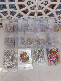 أدوات أسنان • متوفر