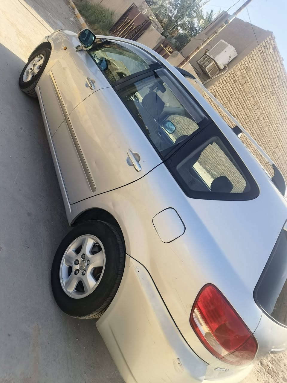 سلام عليكم ورحمة الله وبركاته سياره ابصم مديل 2002 كير مكينه كفاله عامه توني شادهن ترايك وين ما تريد  السياره بسمي دواخل بيجي تايرات توني شادهن مكان السياره ناصريه سيددخيل السعر 100 وبيه مجال الشرايع يخابرني وبي خير ويدلل رقم الهاتف ***********   ***********
