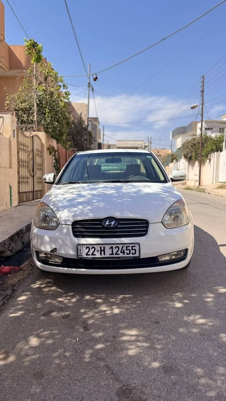 اكسنت ٢٠١١ خليجي على وضع الشركة بدون صبغ بوند مبدل بسبب استيكر شعل الصبغ وبدلتو  والصور القديمة موجدة بيها بارد بسيط باب النفر وبلجاملغ الامامي ماشية ١٦٠محرك ١٦ فيفي تي المرغوب السعر ٩٥استفسار 
***********
