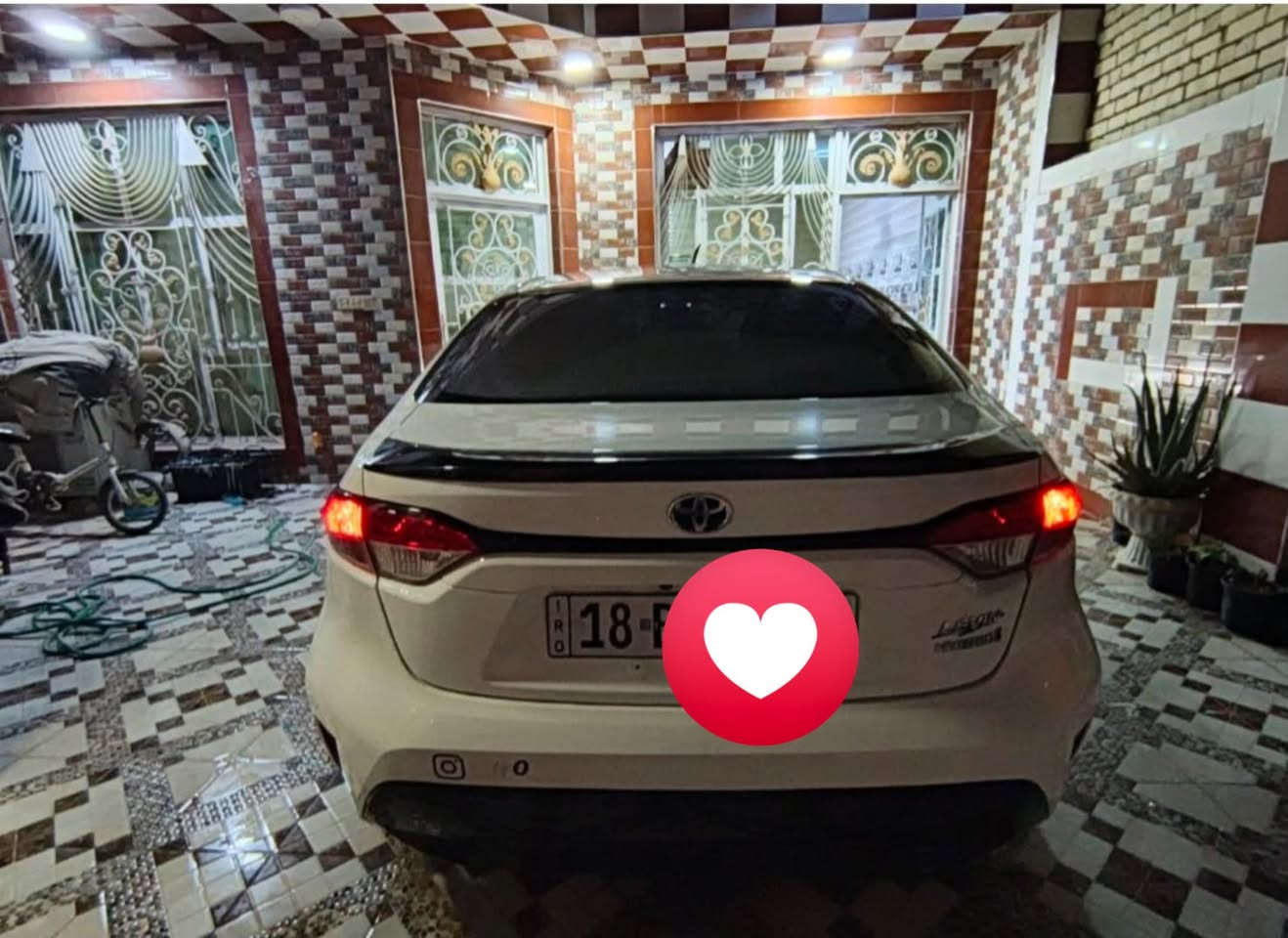 السلام عليكم
للبيع كورلا هايبرد خليجي شكل الامريكي فول مواصفات مكفوله عدا شبر بالجاملغ الامامي جهة السايق وسونارها وياها  رقم بابل موجودة بالحله  السعر ب145 ورقه وبيها مجال بسيط اتصل ع الرقم ***********
