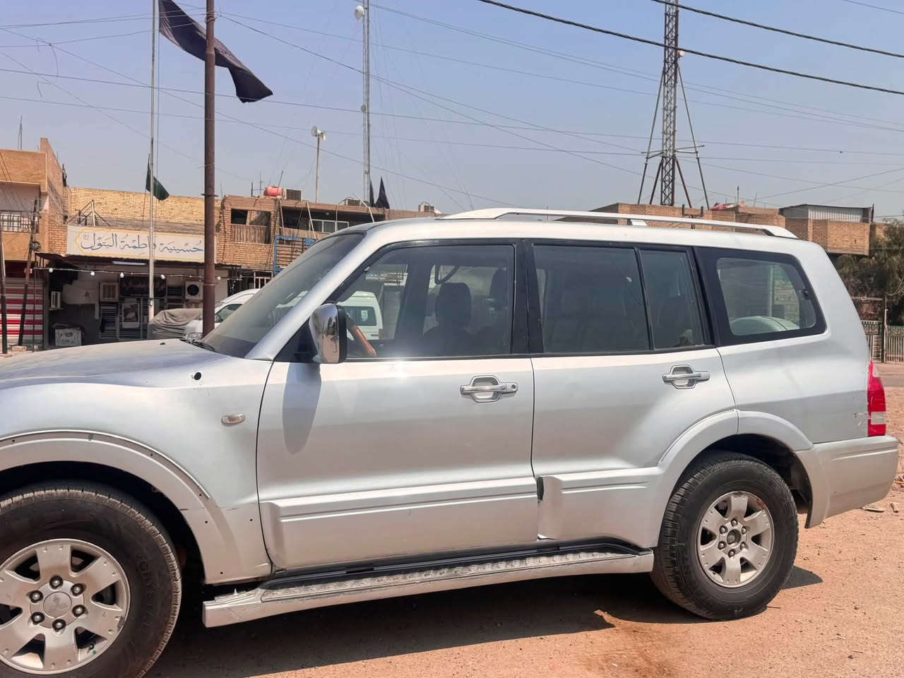 ‏سلام عليكم باجيرو للبيع موديل 2006 سيارة جديدة سيارة تبريد ثلج سعرها 58 ورقة رقم بغداد تحويل
￼ ‎￼*********** 
مباشر ￼
