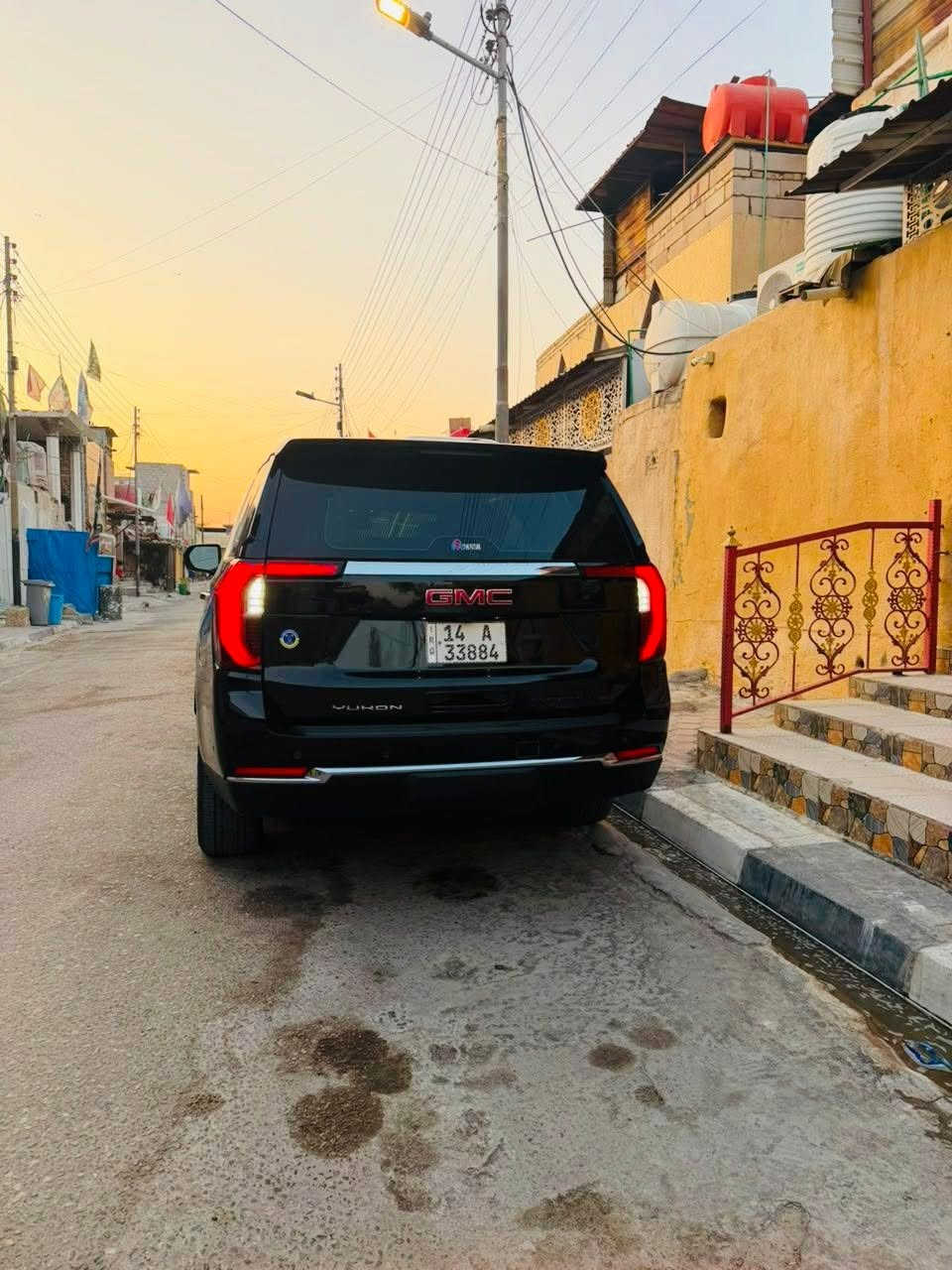 يوكن 25 فول مكينه 5300 مكفوله من الزلغ ماشيه 29 الف مغلفه نانو انه مكلف بلنشر *********** هاذ رقم صاحبه انه مارد ع الخاص رقم بصره السياره
