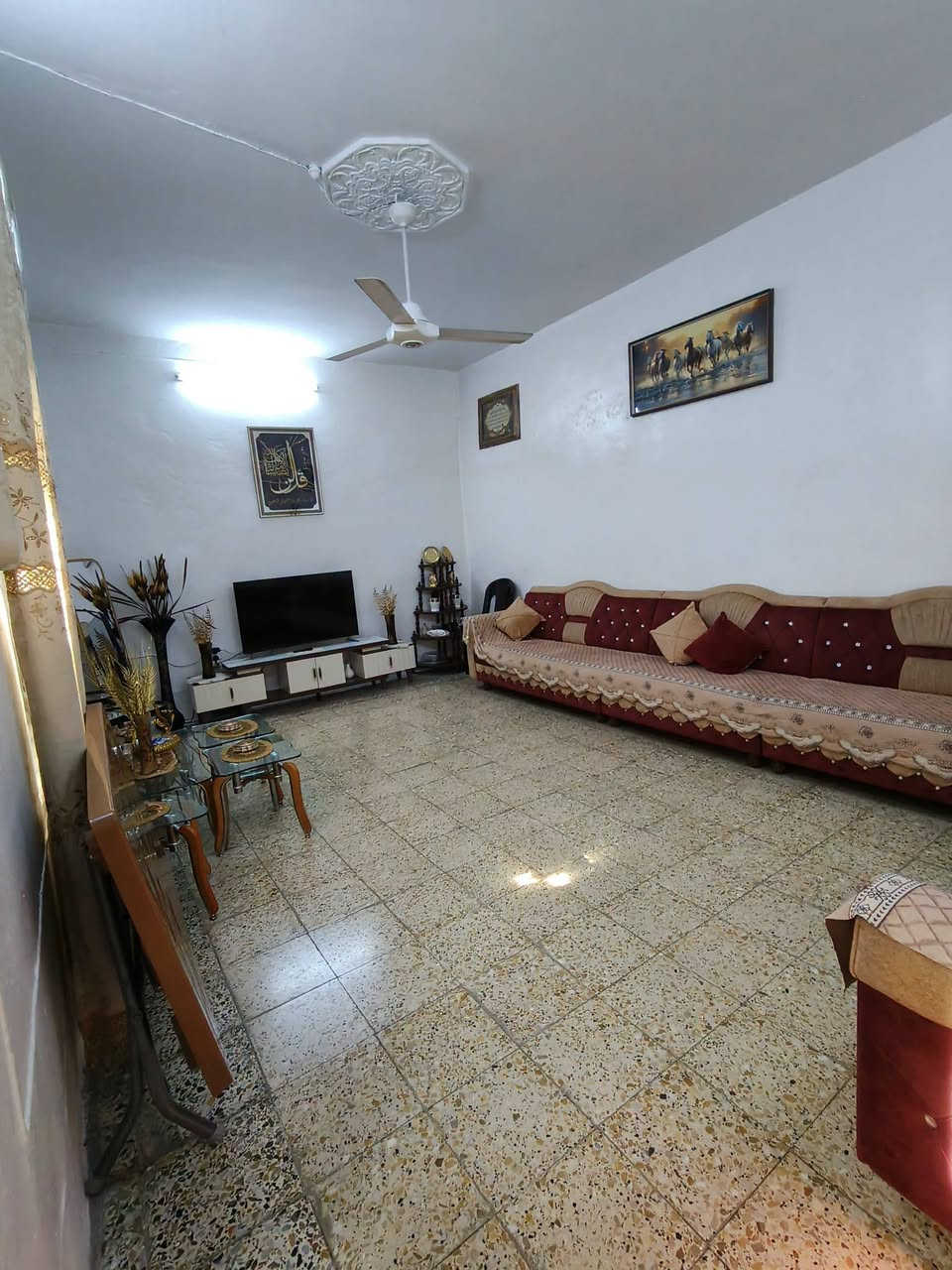 حي الثوره • ١٢٥م • غرفتين نوم