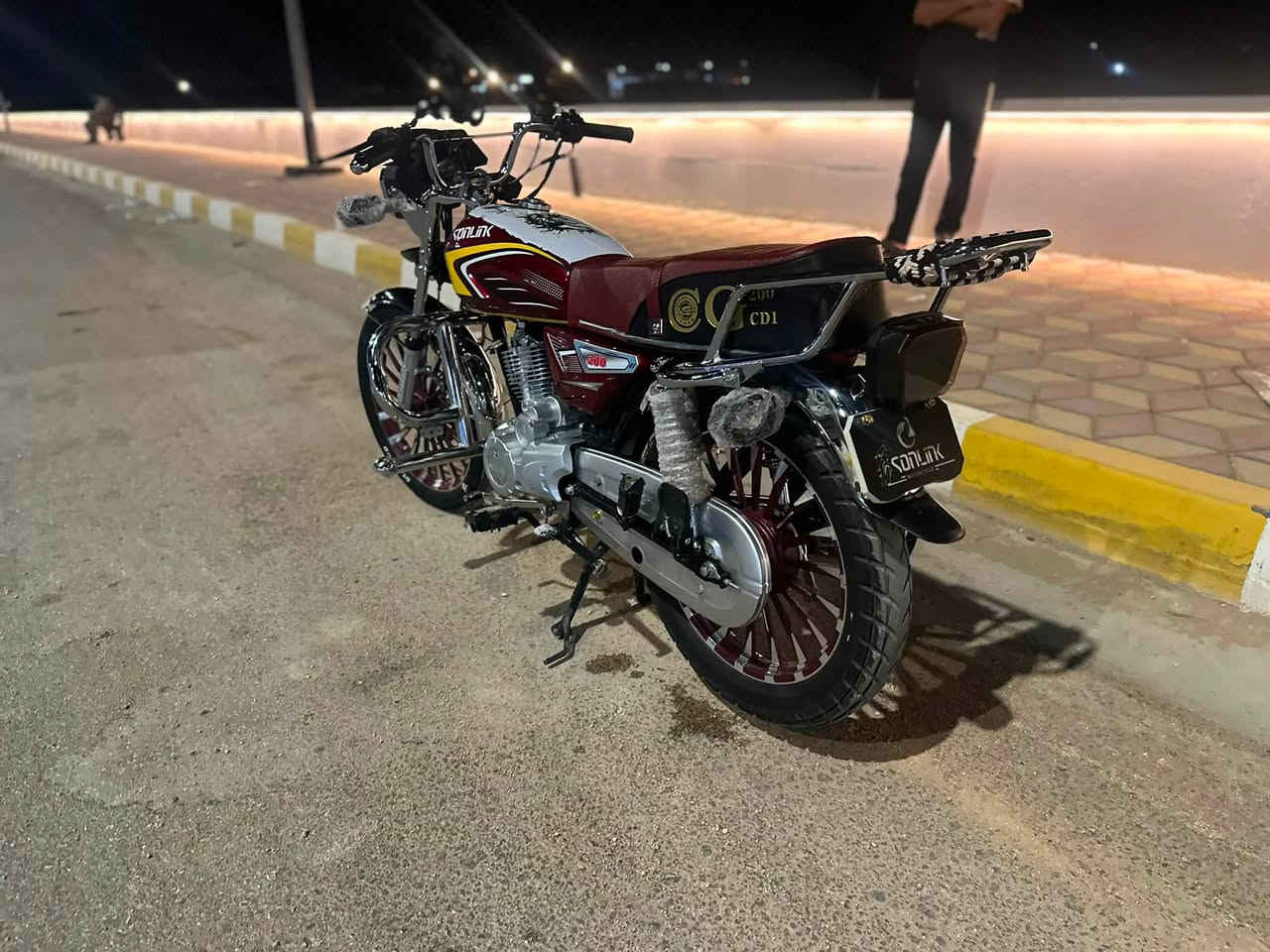 سلام عليكم
سونك موديل 26 محرك 200اوراق بصمات كلها كامله 
للبيع او مرواس حسب القناعه ***********
