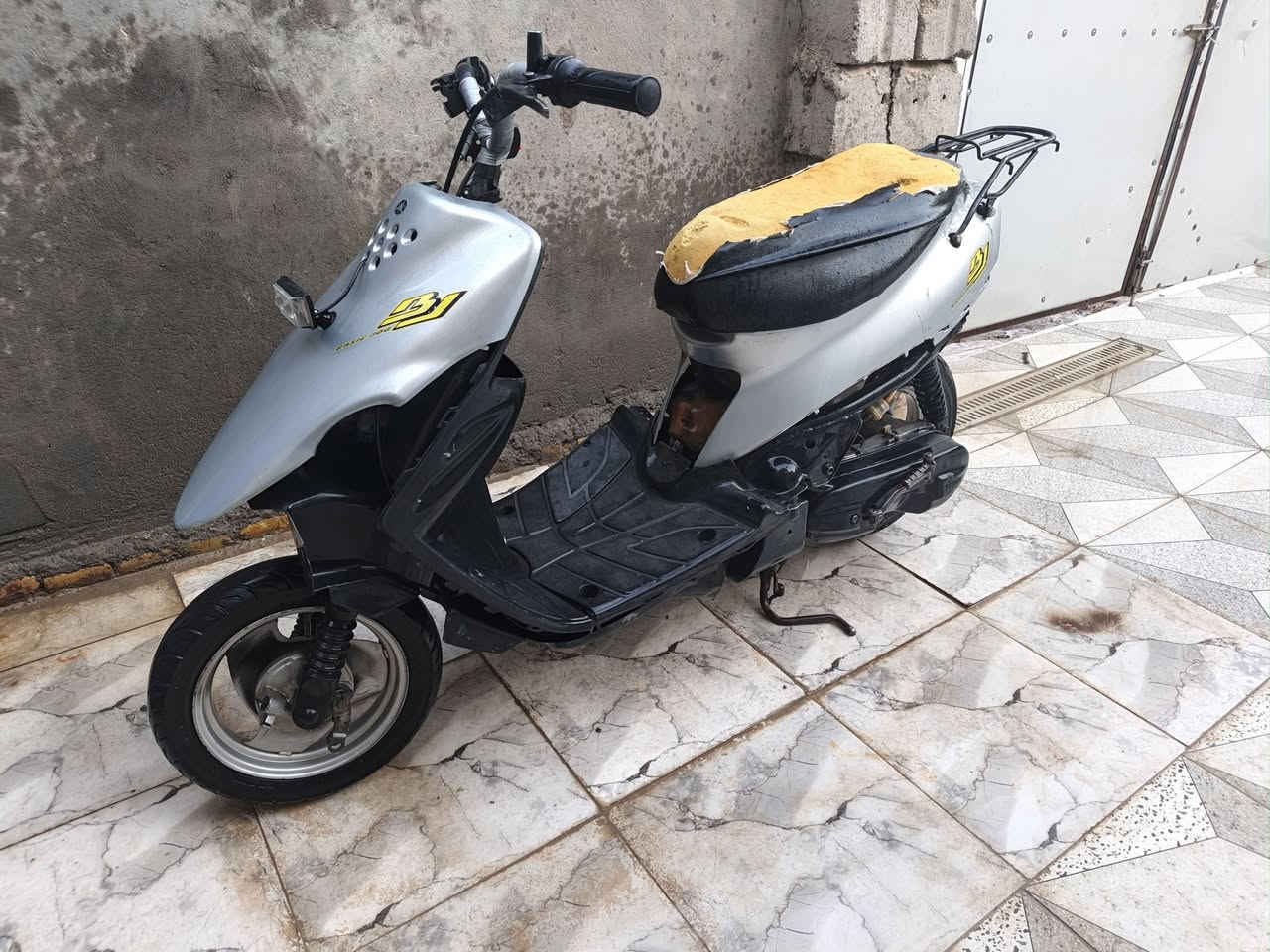 بيجي لبيع رقم *********** سعر 200وبيه مجال لشرايه
