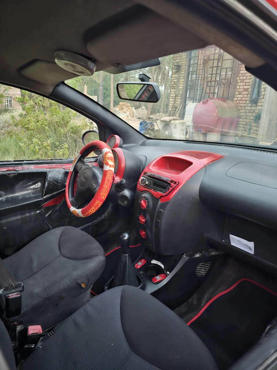 سلام عليكم بيع او مراوس byd f0 2012
مكينه ١٠٠٠ حجم ٣ سلندر اقتصادية ١٠٠% للمراوس بايراني 
مكينه وكير مكفول وشرط شلعه ومعدل ونعومه خير من الله للاستفسار *********** واتساب
