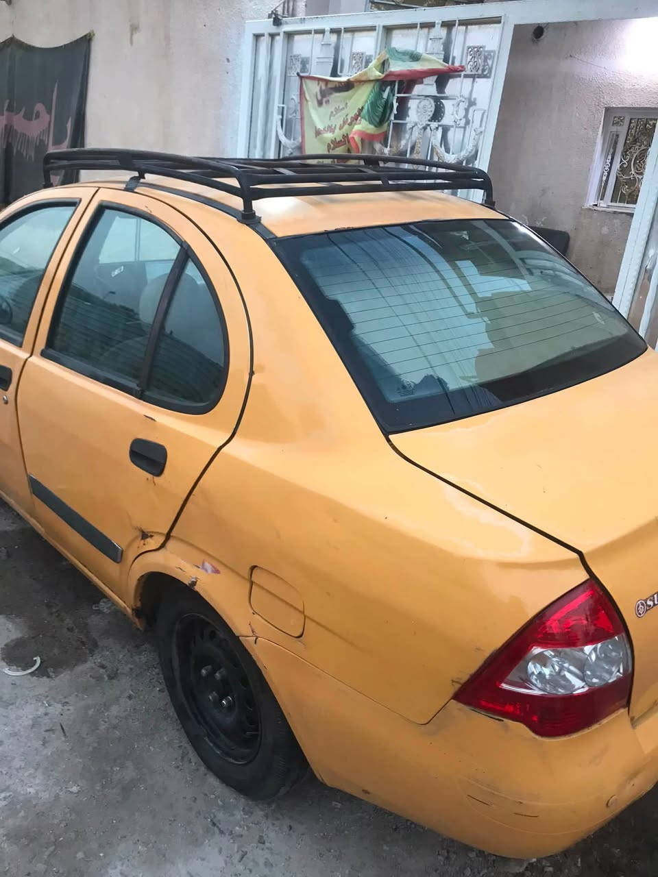 طيبة موديل ١٦ بأسمي كفالة من الصبغ بيهة خياسات قليل رقم انكليزي ٢٨  تنتهي مكينة شديتهةجديدة وكامت تدخن ماادري ليش ربل ولف مدري شني ابيع هل موجود تجي تشوف وتقتنع يالة ٢٨ ورقة مكاني بصرة ***********

