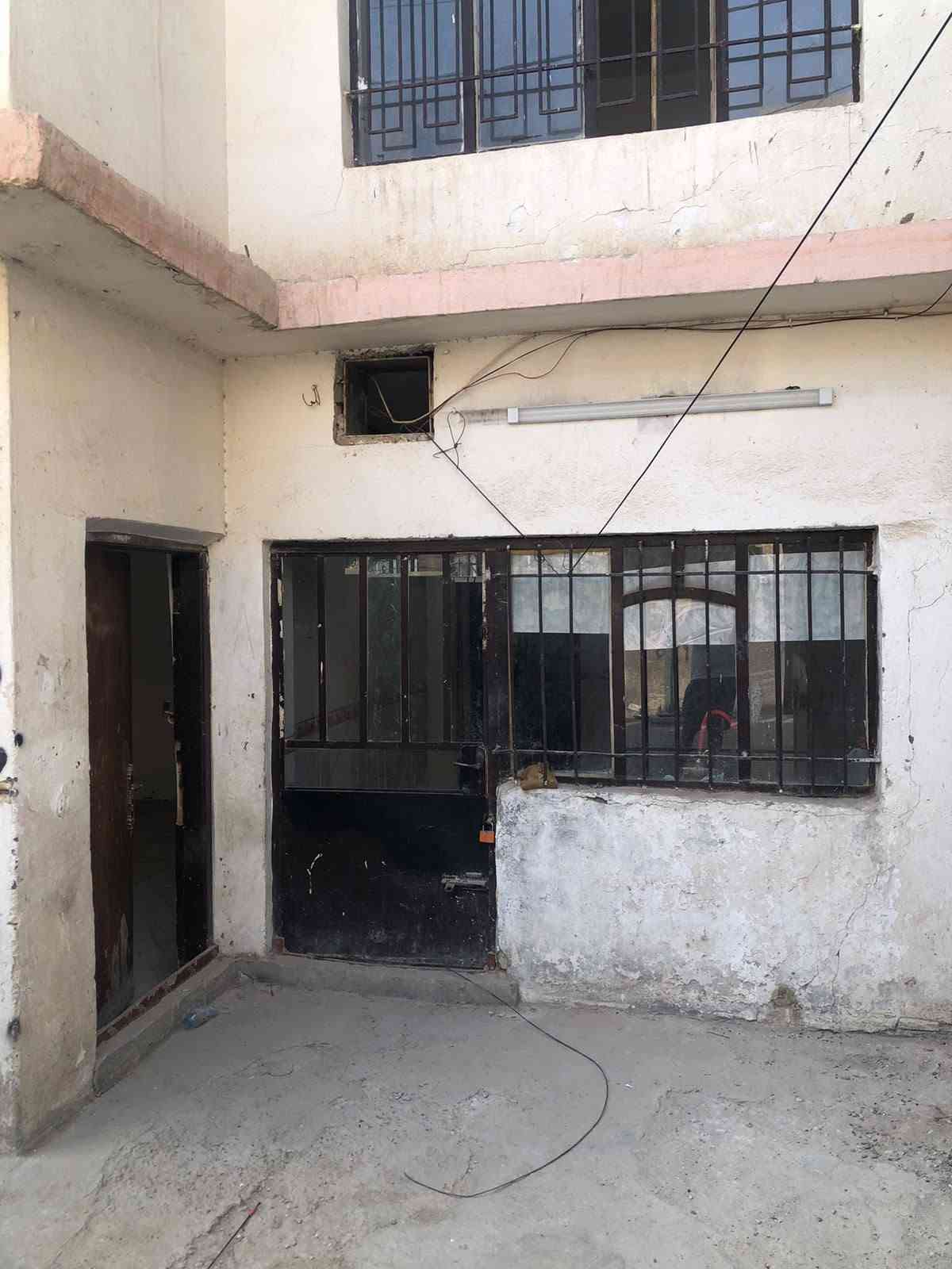 الدورة الميكانيك • ١٠٠م • ٣ غرف