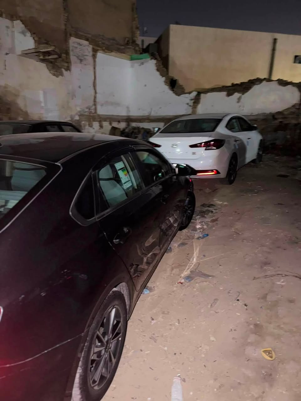 للبيع بلقسط او مراوس
السلام عليكم كيا فورتي 23محرك 2000 للبيع بلقسط مقدما والباقي اقساط السيارة كل نقص مابيها لاستفسار 
اع هذا الرقم ***********.  أو ***********
