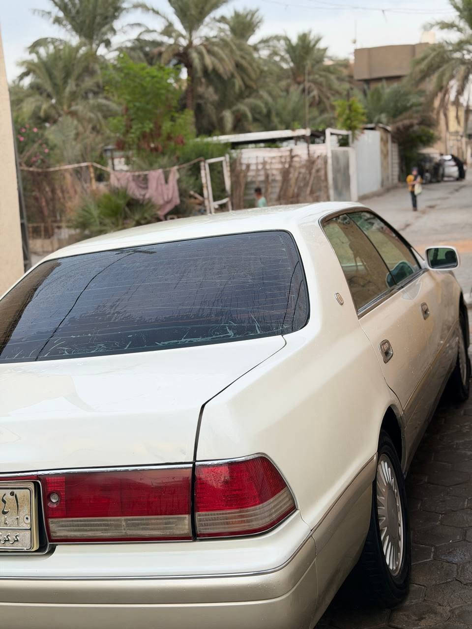 راس ثور فلات • موديل 2000 • كمرك مدفوع