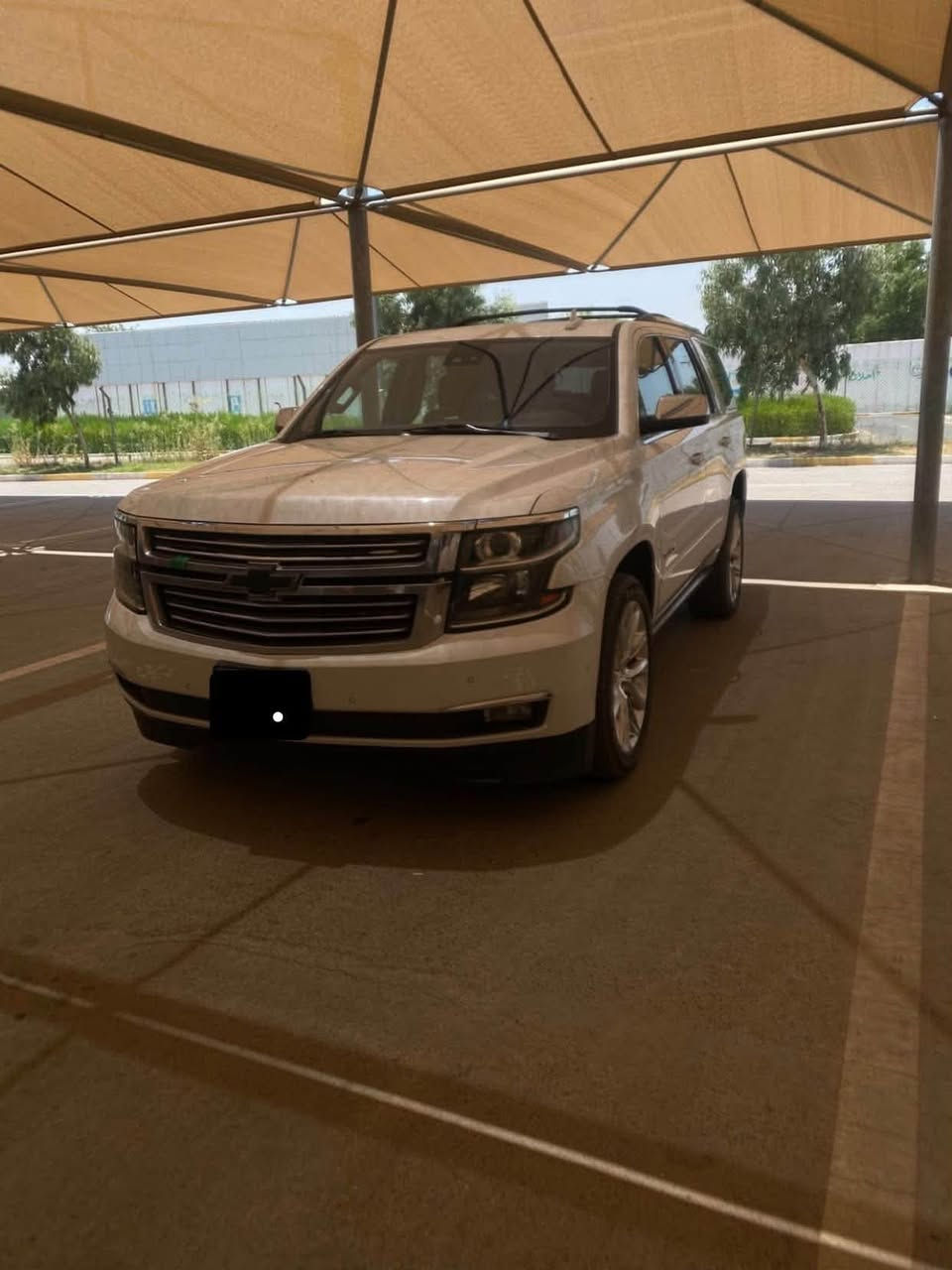 السلام عليكم تاهو بريمير مديل2019 فول واحد ع واحد دوس كهرباء داخل ملكي كشن منفصل داخل قرميدي وارد امريكي حادث جاملغ وبنيد 
جاملغ مصبوغ وبنيد بلادي 
ملاحظه السياره صار بيهاا صبغ الجاملغ الايمن اثر شخوط + بارد في الباب الايمن جوه التريشه  ع كد شبر  السياره ماشيه 150 الف اخوان الي تعجبه السياره يشلع عيوني ويدلل والي متعجبه يصلي ع محمد وال محمد 
سعر 32الف يعني 320 ورقه 
رقم تلفون ***********
