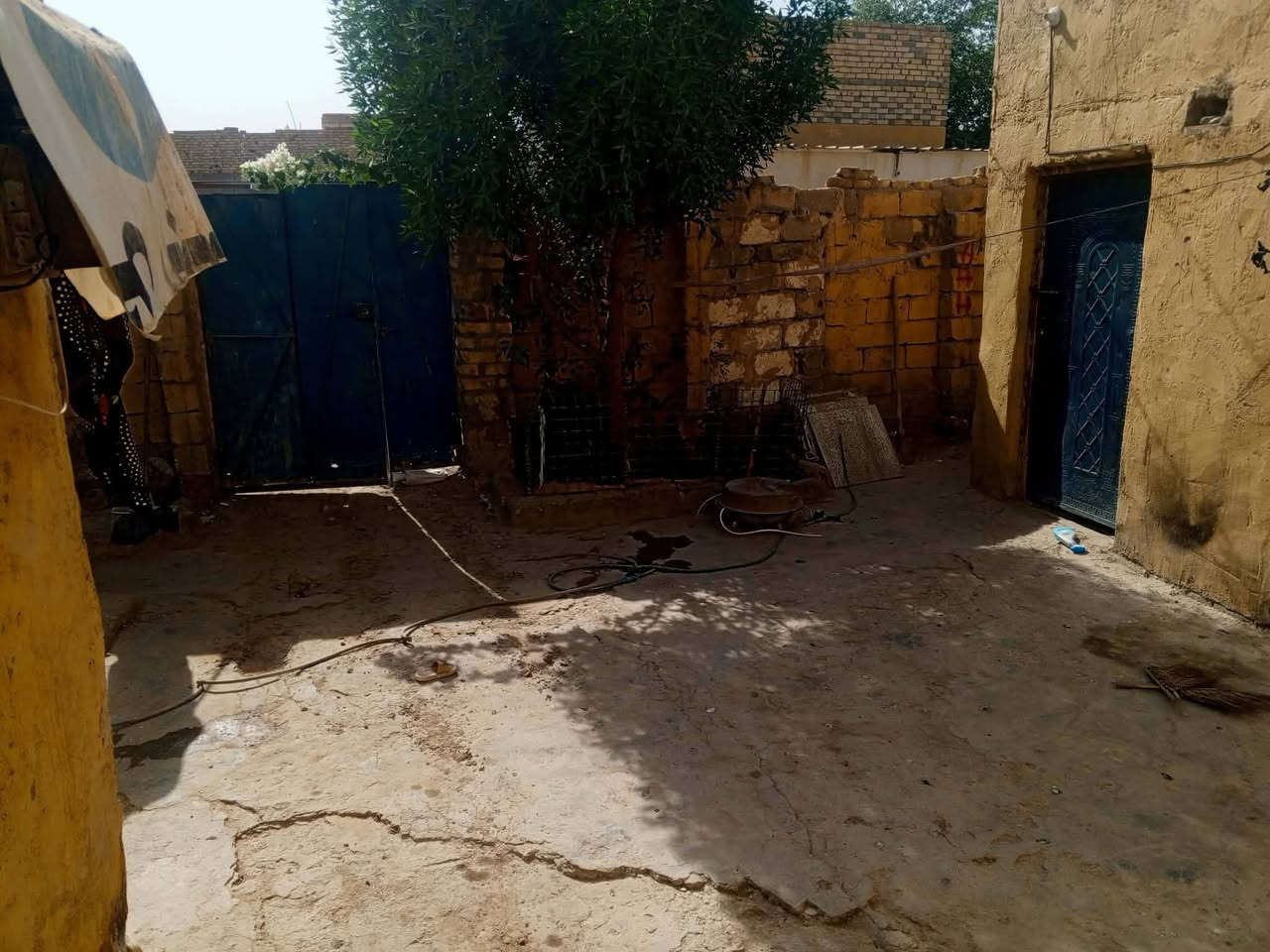 حي سيد رافع • ٢٥٠م • ٤ غرف