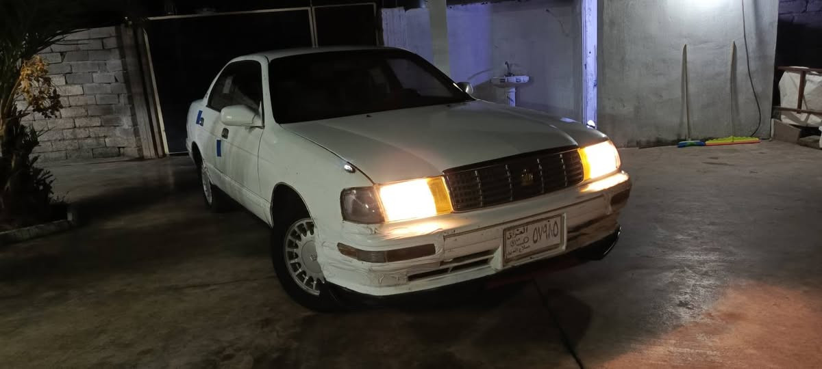 السلام عليكم للبيع او المراوس ب ملكه 
للبيع كراون بطه ادوات گص ✅

موديل 1993✅

گير محرك شرط محرك 2500✅

كهربائيات كلها شغاله✅

صدر زين✅

تبريد ثلج 🥶✅

السياره حلوه ونضيفه ✅

مكان السياره: صلاح الدين بيجي ✅ (السعر23وبيها مجال) 

للاستفسار اتصل ***********
