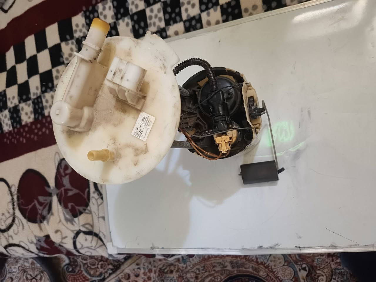 للبيع غراض ماليبو ٢٠ تريد كلهن او كل شغله بسعرهه وكلهن على الشرط مجاول بخاخات مع تيربو مع قاعده بانزين اصليه ***********
