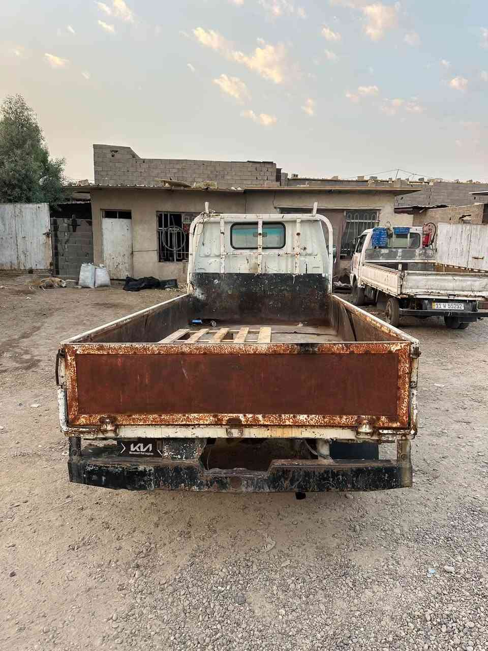 كيه داينا بدون رقم كير ومكينه 2700بنكو 
سعر مليونين بيه مجال ***********
