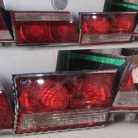 لايتات • أبو عيون • واحد مكسور