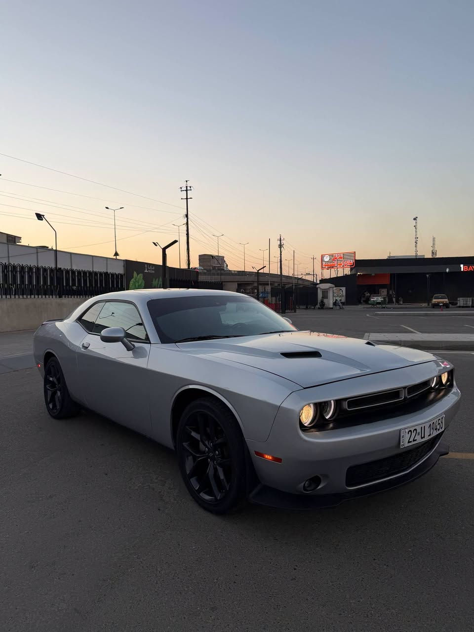 للبيع
 جالنجر sxt فتحة 6 سلندر 
Dodge Challenger 2023 SXT  

رقم اربيل بأسمي وتحويل ثاني يوم 
السيارة بدون صبغ بدون لغود بدون شاصي فقط بارد وصبغ بالجاملغ وصورة السونار مرفقة 

ماشية 21 ألف مايل 
( تو ويل المرغوب ) 
استخدام مرتب والسيارة بحالة جداً نظيفة 
 
 
• محرك V6  تو ويل 
• فتحة سقف 
• كشنات حضن 
•كشن كهرباء 
•مثبت سرعة
• سماعات AlPINE 
• شاشة  android Auto + CarPlay
• بصمة ابواب وتشغيل
• كاميرا خلفية
• تدفئة مقاعد
• تدفئة ستيرن
•تحكمات ستيرن
(( الخ …  ومواصفات الـ sxt معروفة ))
● كلشي بيها بلادي تماماً 
((( السيارة حادثها قطعة فقط جاملغ جهة السايق )))
 مكاني بغداد المنصور
السيارة رايدها بـ 208 وبيها مجال للشراي 
 للإستفسار 
*********** إتصال أو واتساب
