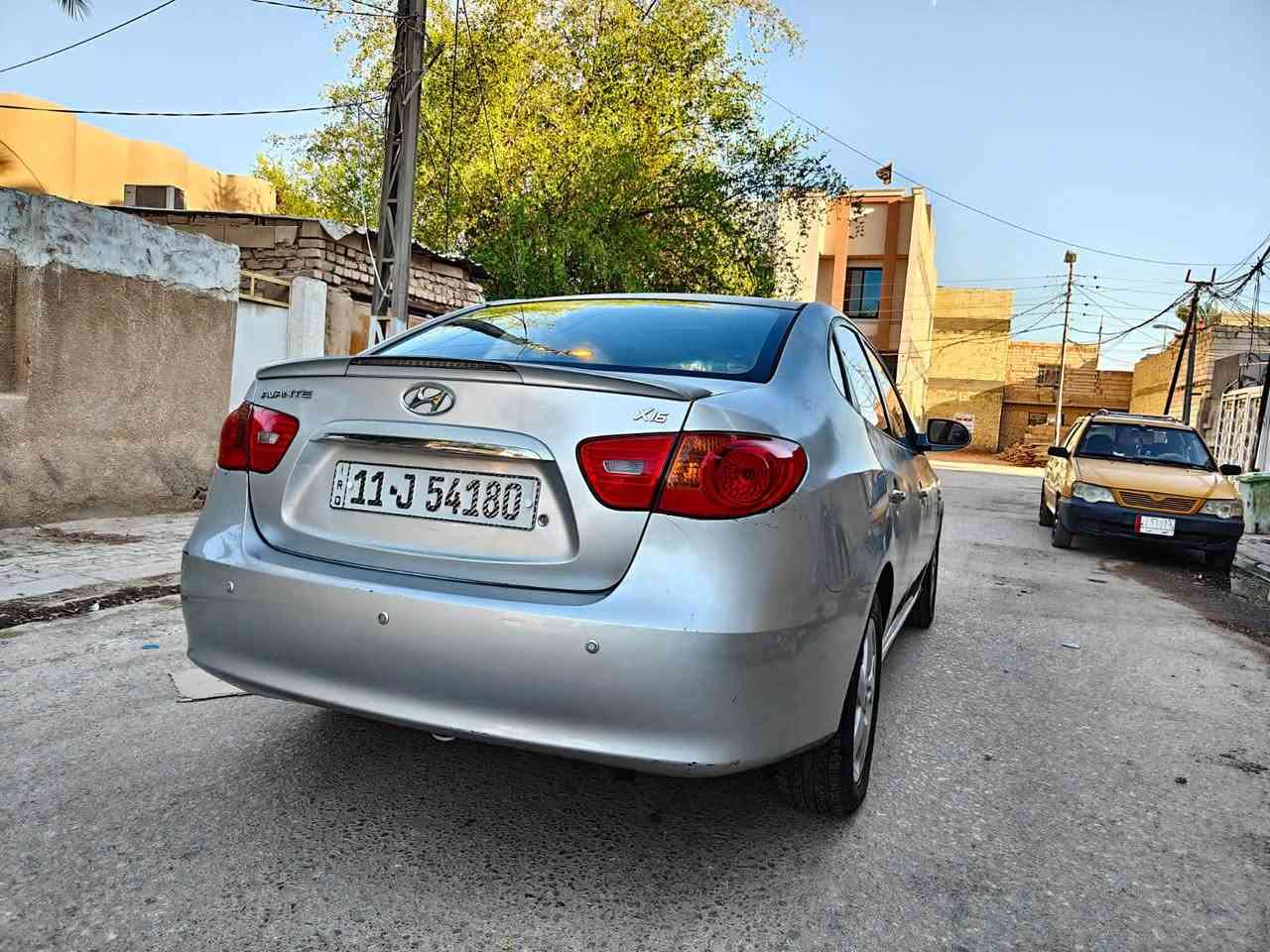 السلام عليكم
هونداي افانتي مديل 2008 

خليجي فول مواصفات 

 واحد على واحد

السيارة على وضع الشركة 

سيارة جاهزه كير محرك جديد

حداديه جديدة تخم تاير جديد

تبريد ثلج رقم بغداد انكليزي تحويل ثاني يوم السنويه نافذه لغاية 2031

السيارة بيه قطعتين صبغ بدون حادث شرط السونار مكاني النجف 

السعر 95 وبيه مجال قليل 

الاستفسار اكثر الاتصال على الر ***********
