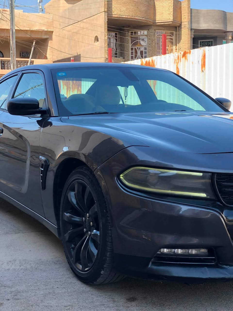 السلام عليكم
للبيع سياره جارجر SXT 
موديل 2016
رقم بغداد وارد أمريكي 
محرك 3600 
تشغيل عن بعد 
العنوان المشاهده طارميه 
رقم الهاتف *********** 
  ***********
