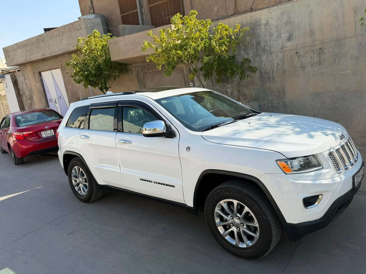 جيب  لاريدو 2015 
موصفات

فور ويل 
بانروما
شفط بل استيرن
شاشة جبيرة
سيارة صبغ عام 
رقم سنوية جديد هزة براد جديد
تحويل مباشر 
سيارة بدون اي مصرف 
كير محرك كهربائيات شرط 
صدر امام خلفي جديد 
سيارة بدون اعطال 
اني مكلف بنشر 
تفاصل اكثر وتساب  
***********
او اتصال
‏‭***********
مكان سيارة طوز او كركوك
مرتضى البياتي
