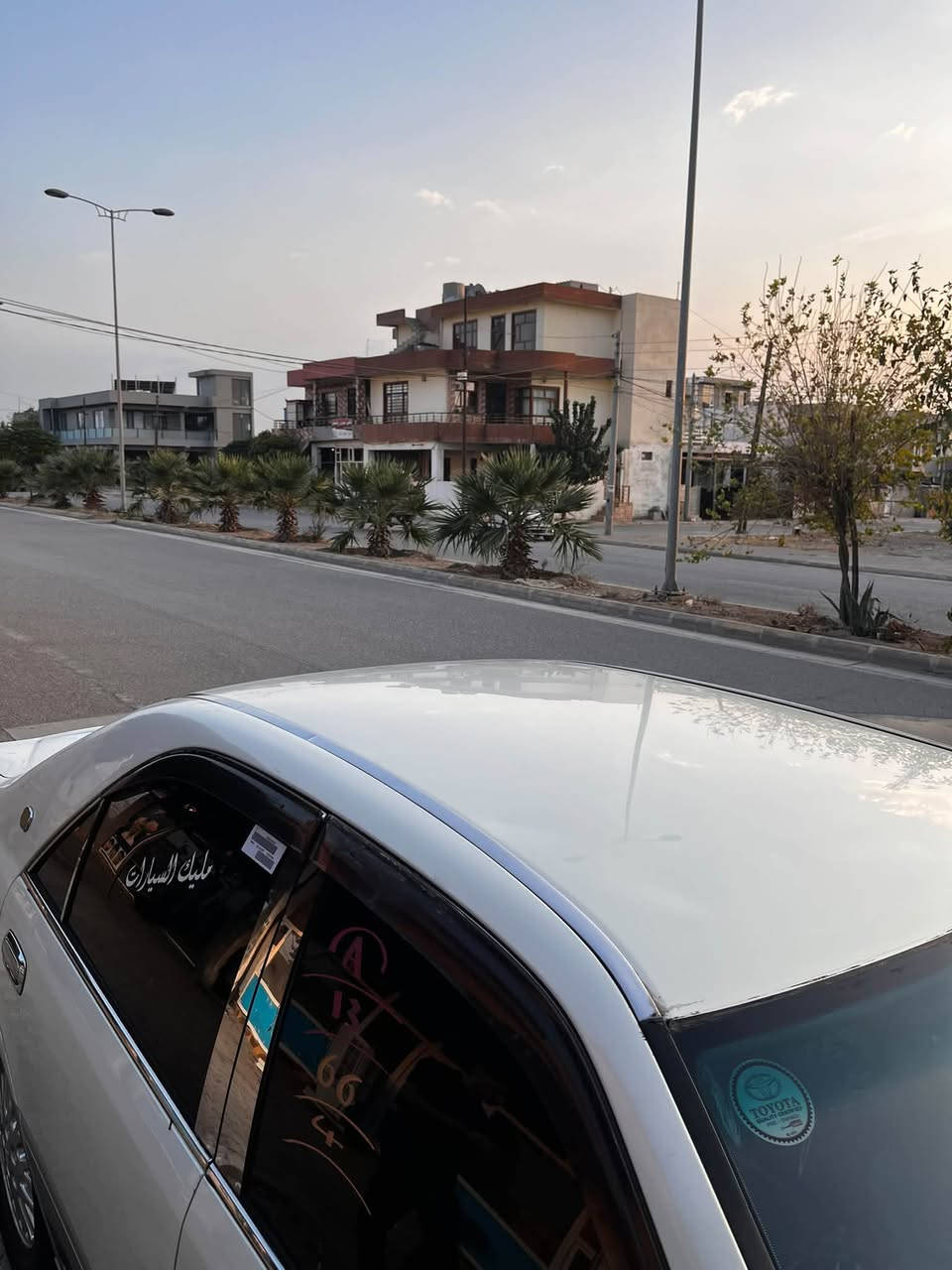 مالك • مكينة • فتحة سقف