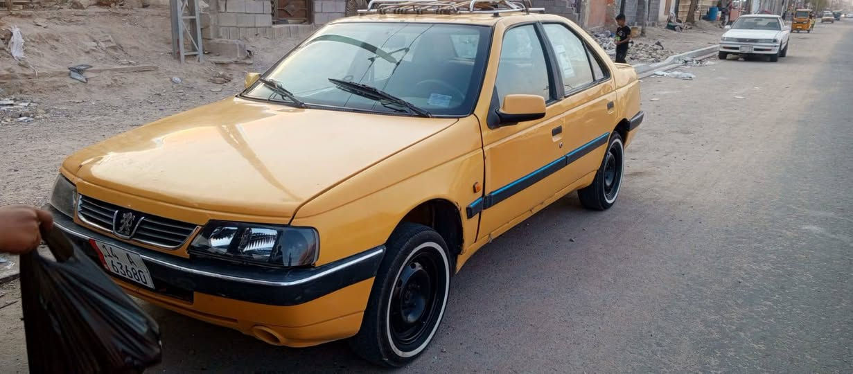 السلام عليكم بيجو 405,السياره جاهزه مكينه كير حداده تخم تاير خط ابيض تبريد رقم بصره انكليزي السنويه ل31 مصفره موديل 2016 العنوان البصره الجمعيات السعر37وبيه مجال الهاتف *********** البصرة, العراق
