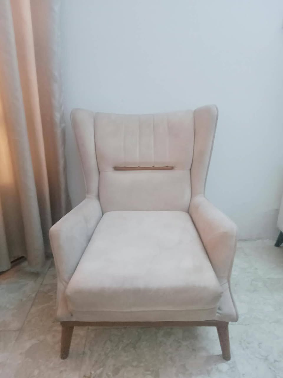 للبيع طقم قنفات مستعمل
✅ قنفة ثلاثية

✅ قنفة/كرسي مفرد عدد 2

✅ مناسب للصالون أو المجلس

📍 الموقع: [زراعي حي تونس آفاق عربيه]

💰 السعر: [300الف] وبي مجال

البيع للجادين فقط، والاستفسار مراسلة واتساب 

***********
