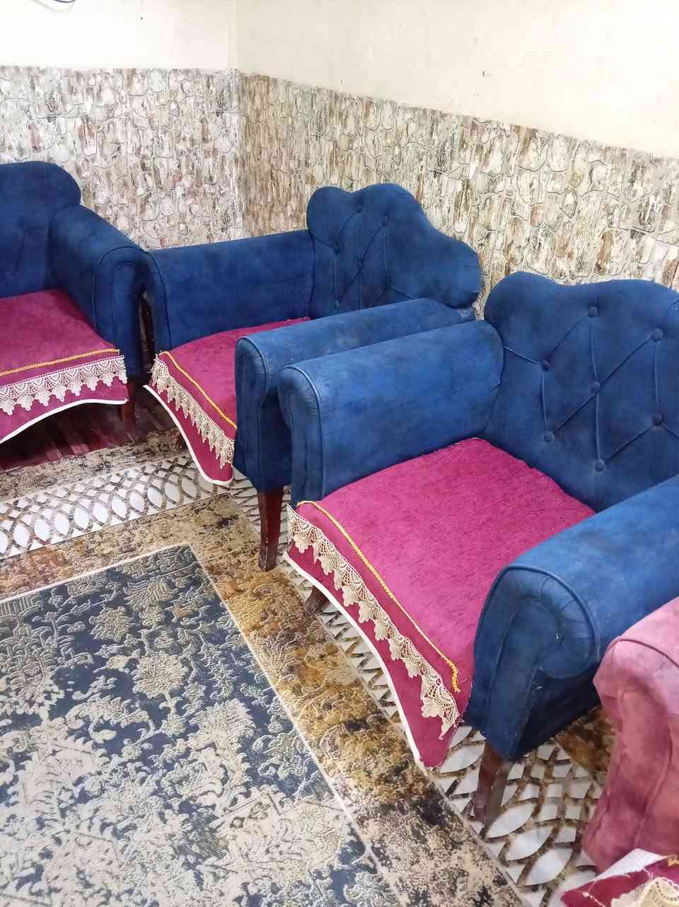 تخم تكمه اونضيف جدا سعره ٢٠٠ بالبناء الجاهز رقم الاتصال ***********
