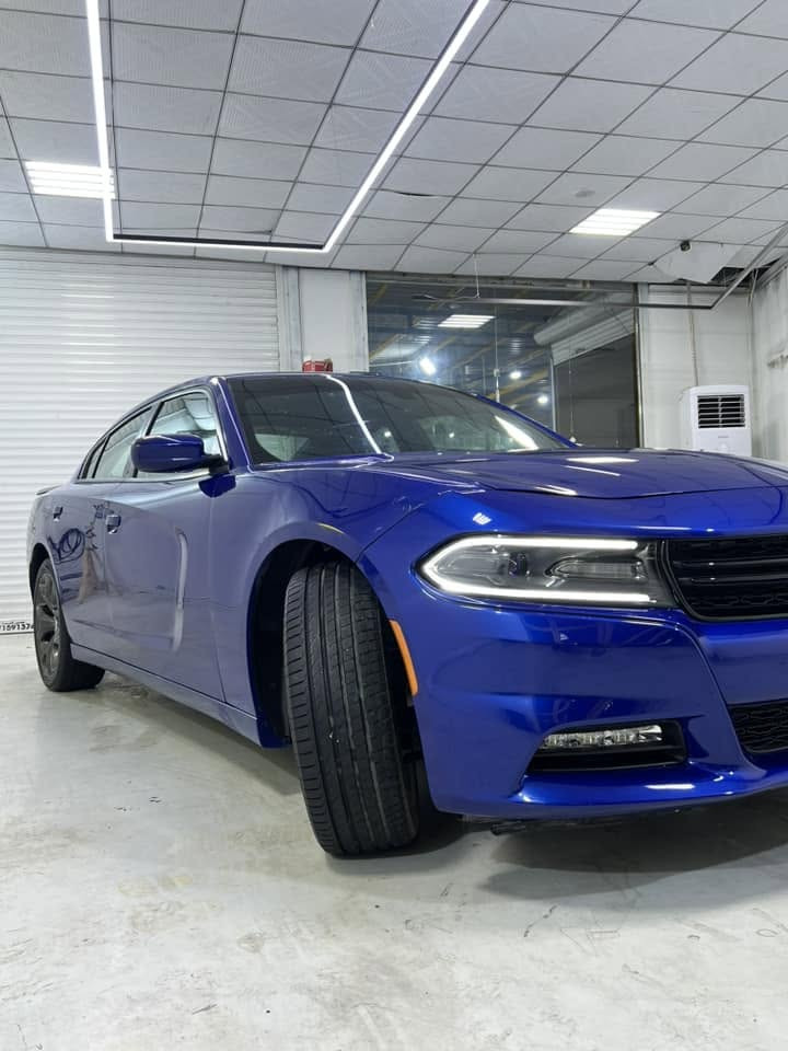 السلام عليكم

چارجر 2018 للبيع 

🚘 Dodge Charger 2018 SXT
🔹 6 سلندر
🔹 ماشية 106 ألف ميل
🔹 تبريد ثلج 🧊
🔹 تخم تاير جديد
🔹 مكينة + گير كفالة 
🔹 وارد كندي السيارة طابة كلين تايتل 
🔹 السيارة رقم اربيل سنويتها لل2029 وبأسمي تحويل مباشر 
🔹مكاني البصرة 

بيها تبديل البنيد فقط و الباقي كفالة 
💰 السعر: [190 ورقة ] وبيها مجال 
📞 للتواصل: [***********]
