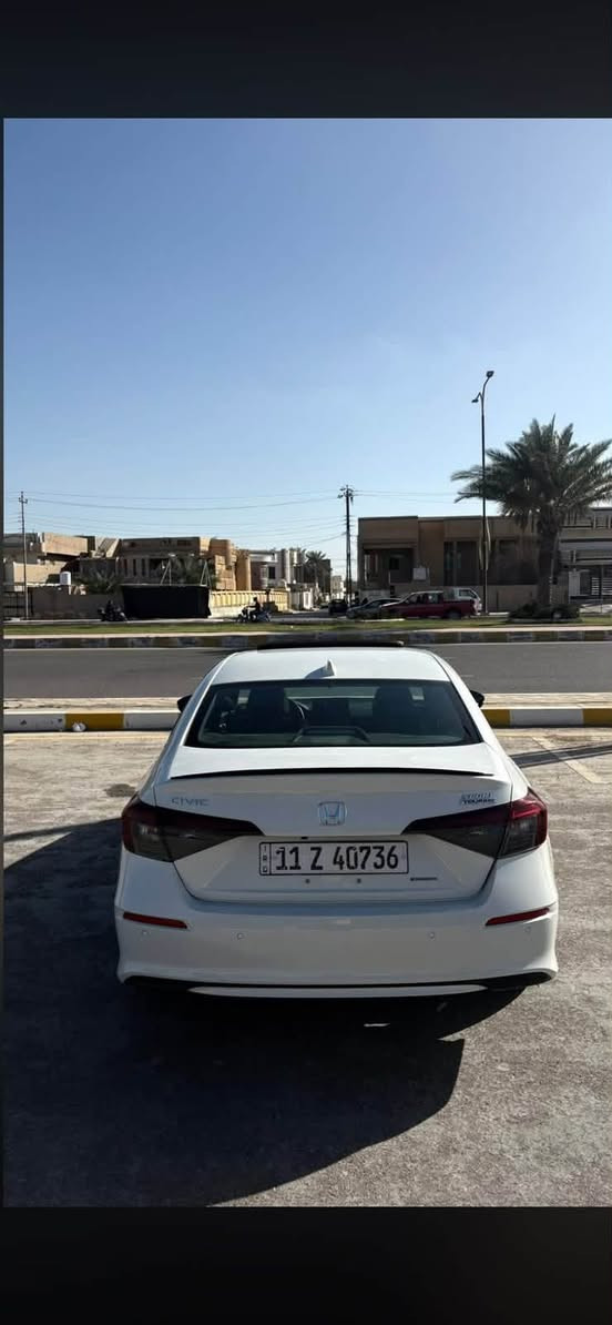 السلام عليكم
للبيع فقط ماروس 

 هوندا سيفك تورنك هايبرد

موديل 2025

ماشيه 43000

فول مواصفات

السياره بجم كبس 

 الحادث قطعتين فقط الباب مبدل اصلي والجاملغ الخلفي مصلح تصليح درجة اولى 

رقم الشاصي 2HGFE4F83SH001871

ايرباك راجع سستم بلادي 

كل نقص مابيها سيارة مناقصها جكة مال جناي 

السعر ١٦٨ ورقه وبيها مجال 

مكان السيارة الفلوجة 

الاستفسار 

***********
