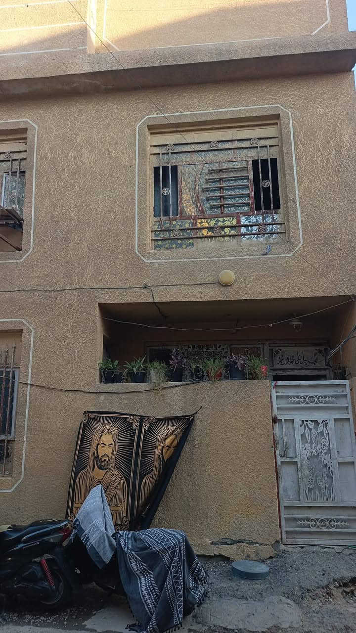 بيت بالخطيب الزراعي شارع خولة المساحة 54 متر للبيع رقم الهاتف ***********
