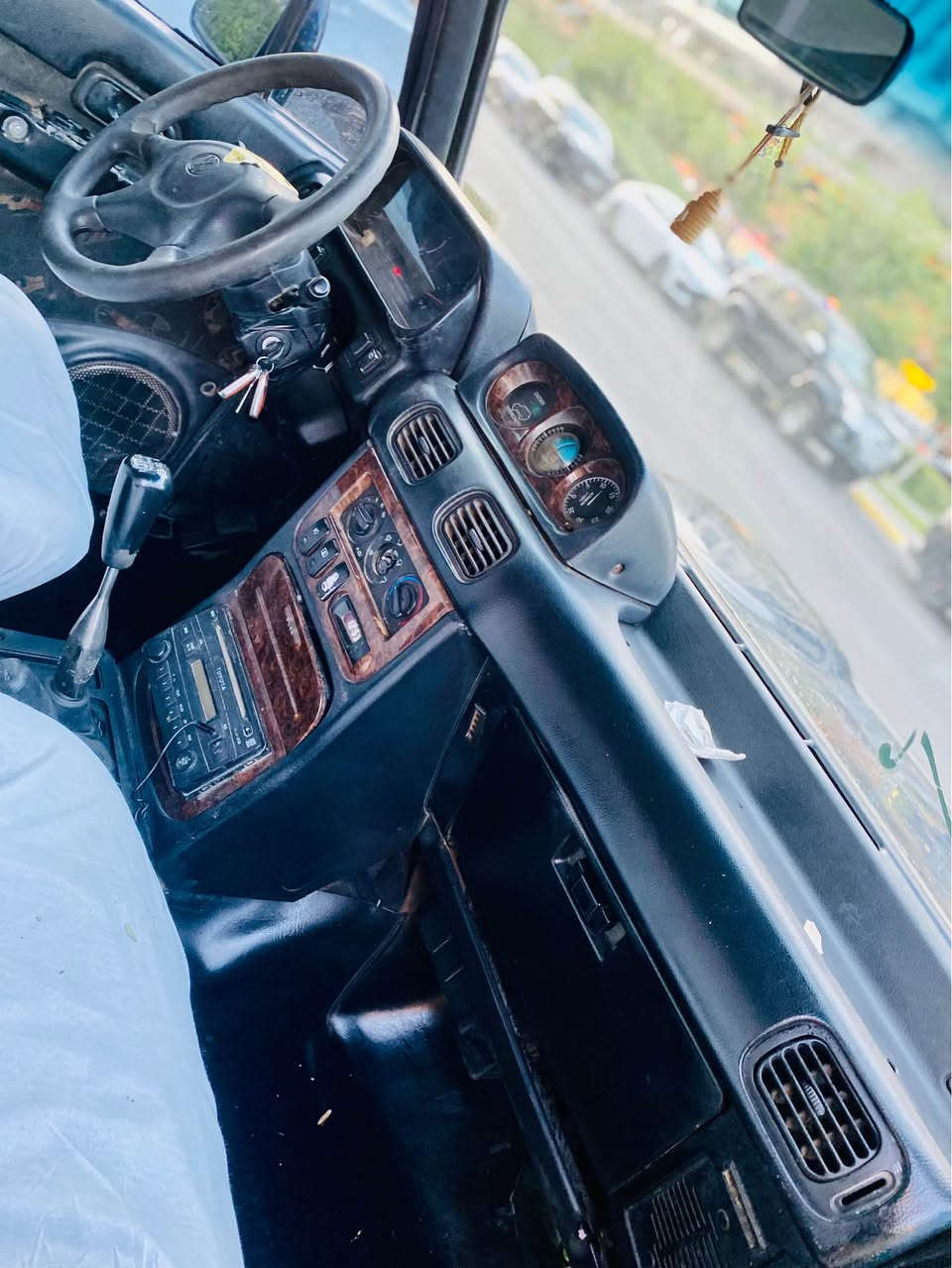 بەناوی خـوای گـەورە                     نرخ31$مـەجاێکی کەم

گــالـۆبـەر مــاشــالڵە 📦✅نـــمــونە لە جـوانی وپــاکی❤

گـــێــڕو مــە کــینـه زۆر پـــاک بەشەرت🧿 بـــــەخـــاخ

مـــۆدیل 2001 بــەس ماشالڵەی ئــەوێ نـمونەیە

ئــاڕمـی پــلاسـتـیـک سلێمانی 👌ئـاڕم ئـەولـیـات بەشەرت

 💙دەبـــڵ عەکسل 4‌×4 💙

ەمــــاشــالڵە زۆر بـــەقــوتە🍁 تــەەقەوڕەقەی نی

هەیکەلی نــمــوونە ناوی زۆر جوان

پـــێش ودوای کــەپس سـەقف وشــانی وەک بــیــلاد🧿

بـــەرگــەدرگــاو نــاوی زۆر جـوان هــەیکەلی نمــونـە💚

کــارەبــایی گـشــت گــیـانی مـــەزبــوتە قـفڵ مەرکەزی

ســـێ ڕیــز کــوشن  تەبرید مەرکەزی  ئاوێنە کارەبا

لایــت  فــڵچە  ئـیشارەت  پــاوەر چــوارجام کارەبا

کوشن وگاعی تازە بــرێک بزمــار👌 مــەکینە بــەخــاخ

جــامـی دواوەی هــیتـەر ..قـفڵ مـــەرکــەزی  ئـاوێنە کارەبا

بـــلـوتـوز AUX CD. زۆر بــێ مـــەســرەفە

***********     *********** السليمانية, العراق

