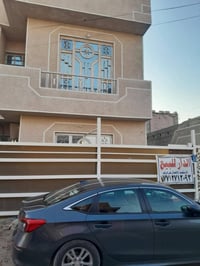 بيت للبيع مساحه127ونص طابقين يحتوي على غرفتين وستقبال ومطبخ وحمام وتوا...