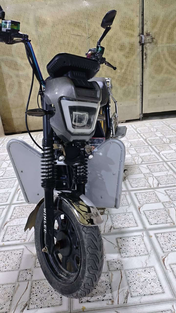 للبيع جبلي موديل26
بطاريات عشره ونص يقرن فول  سته باتري 
بلوتوث داخلي 
نضام سويج +بصمه تشغيل عن بعد
مانع سرقه تحكم عن بعد 
دبل بصمه وسويجين 
ماطور نظيف كهربائيات كلها شغاله اي نقص مابيه 
دبل اشاره/نضام ار رجوع للخلف 
4سرع+مثبت سرعه
دبل اشاره /يمين يسار 
سعر 750 بيه مجال لشراي
مكاني بغداد/ ناحيه الرشيد 
***********
