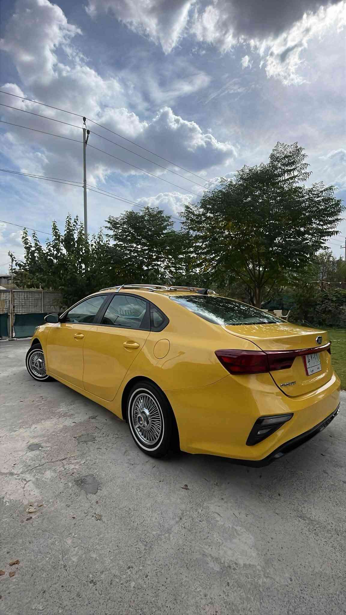 السلام عليكم للبيع كبات كلكسي حجم14
السعر 350 وبيهن مجال

وسوبايه مصطفى كبه انتاج 26 جديده قطره زنجار مابيه 

السعر 200

‭***********‬

