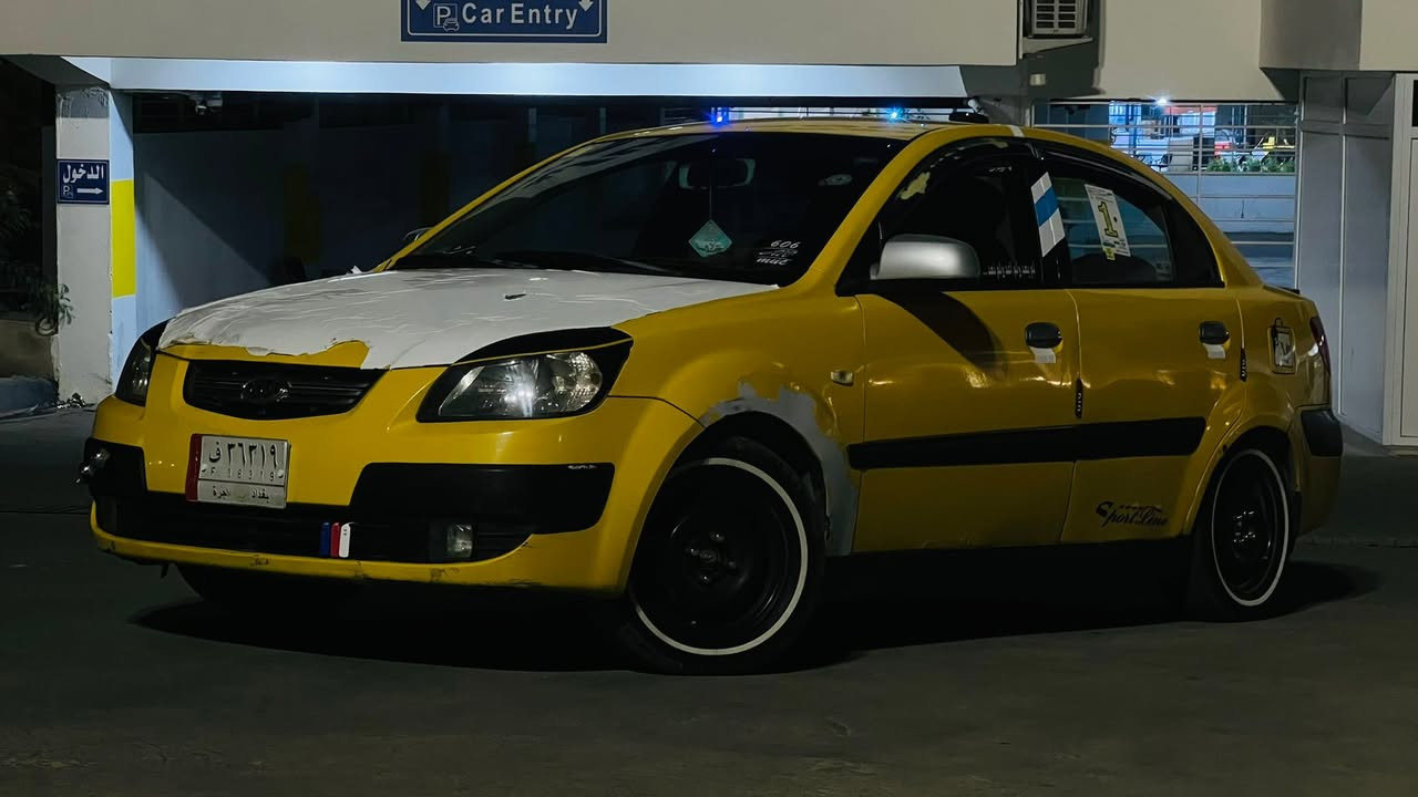 سلام عليكم 
كيه ريو 2007 رقم بغداد باسمي السياره مكفوله من الحادث بيها طخات بسيطه طخم تاير جديد باتري جديدي كهربائيات كلها شغاله السياره مال شغل داخلها جديد صدرها نضيف 
مكان السياره موصل شلالات 
سعرها 62 وبيها مجال بسيط 
استفسار 
***********
***********وتساب
