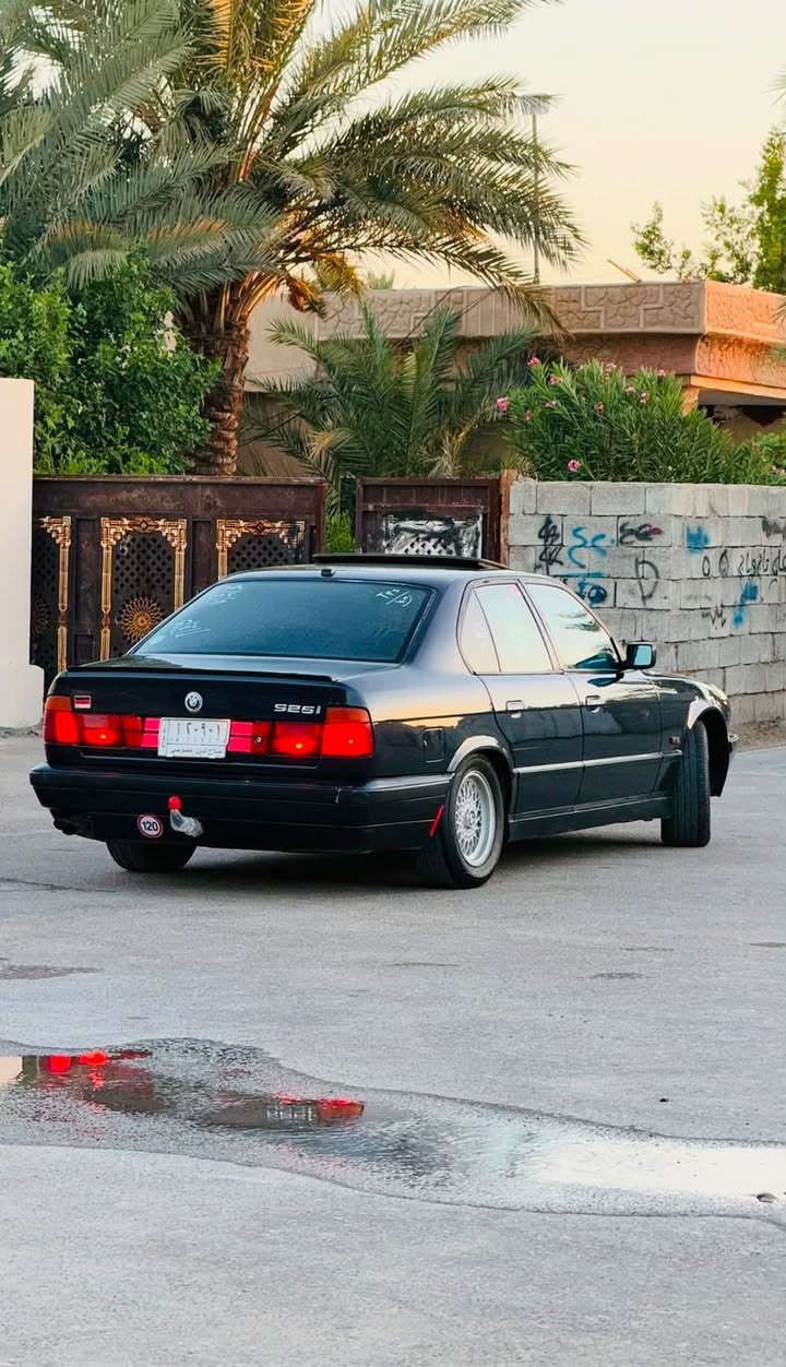 السلام عليكم للبيعBMWاصل525موديل1994 سياره فول اوتماتيك سلايت طكات3 بجم عريض كشنات جلد+كهرباء دشبول ايرباك دركه ايرباك دبل جكمجه ويل خليه هوك خلفي تبريد ثلج🥶قطعتين لايت زنون بنكه كهرباء سياره كفاله عامه من الضربه ولمعجون كير مكينه بل شرط تخم تاير جديد صدر امامي خلفي جديد داخله جديد سياره ما بيه مصرف الف دينار  السعر 62بي مجال  
رقم صلاح الدين مشروع وطني تحويل مباشر
مراوس حسب القناعه رقم التلفون ***********
