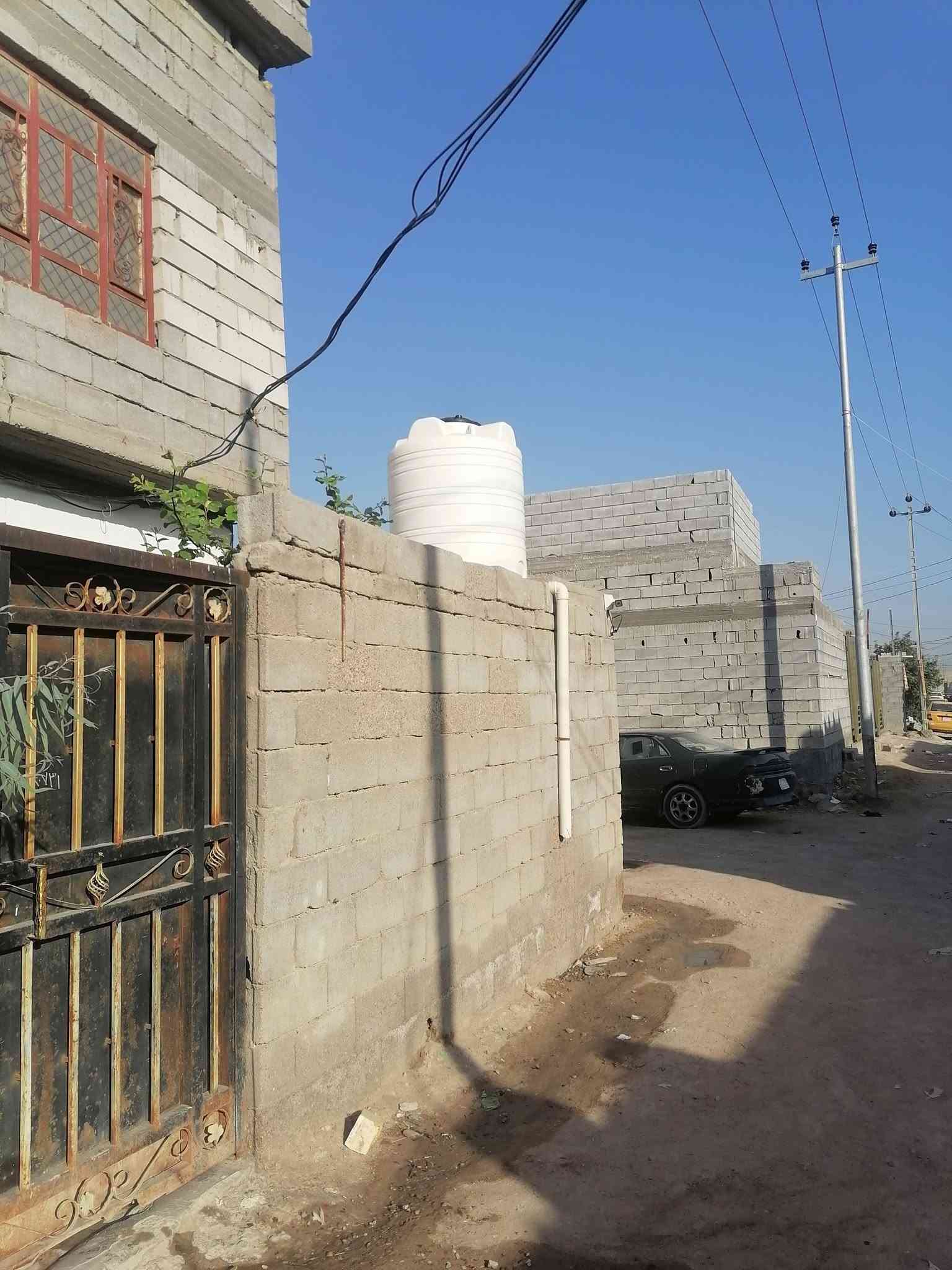 بيت طابقين • ٢٠٠م • حمدان