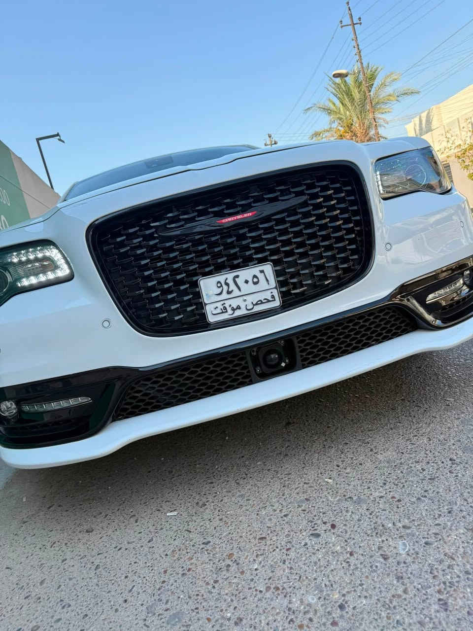 السلام عليكم 
كلايسلر اوباما s300
موديل 2022 
دخول جديد قبل شهرين دخلت 
فووول مواصفات للاخير ام الرادار 
بانوراما 
كشنات خزن 
كشنات تدفئه تبريد 
الكشنات الخلفيه تدفئه 
ستيرن تدفئه تبريد
برده خلفيه 
دمام بالصندوق 
بجم عريض 
رادار امامي جانبي خلفي 
حساسات 360
مرايه تدفئه ورادار وترحيب 
من الاخير فول 
ماشيه74 مشي امريكا 
السياره حادث خفيف فقط بنيد مبدل ببلادي 
بدون دواخل ابد 
كلشي مكفول 
والسياره مصروف عليها راجع الايرباك سستم كامل مو تغليف كلشي راجع بلادي 
بدون رقم تترقم بغداد وجميع المحافظات 
مكانها بغداد الغزاليه 
السعر 250 وبي مجال بسيط 
للاستفسار ***********
