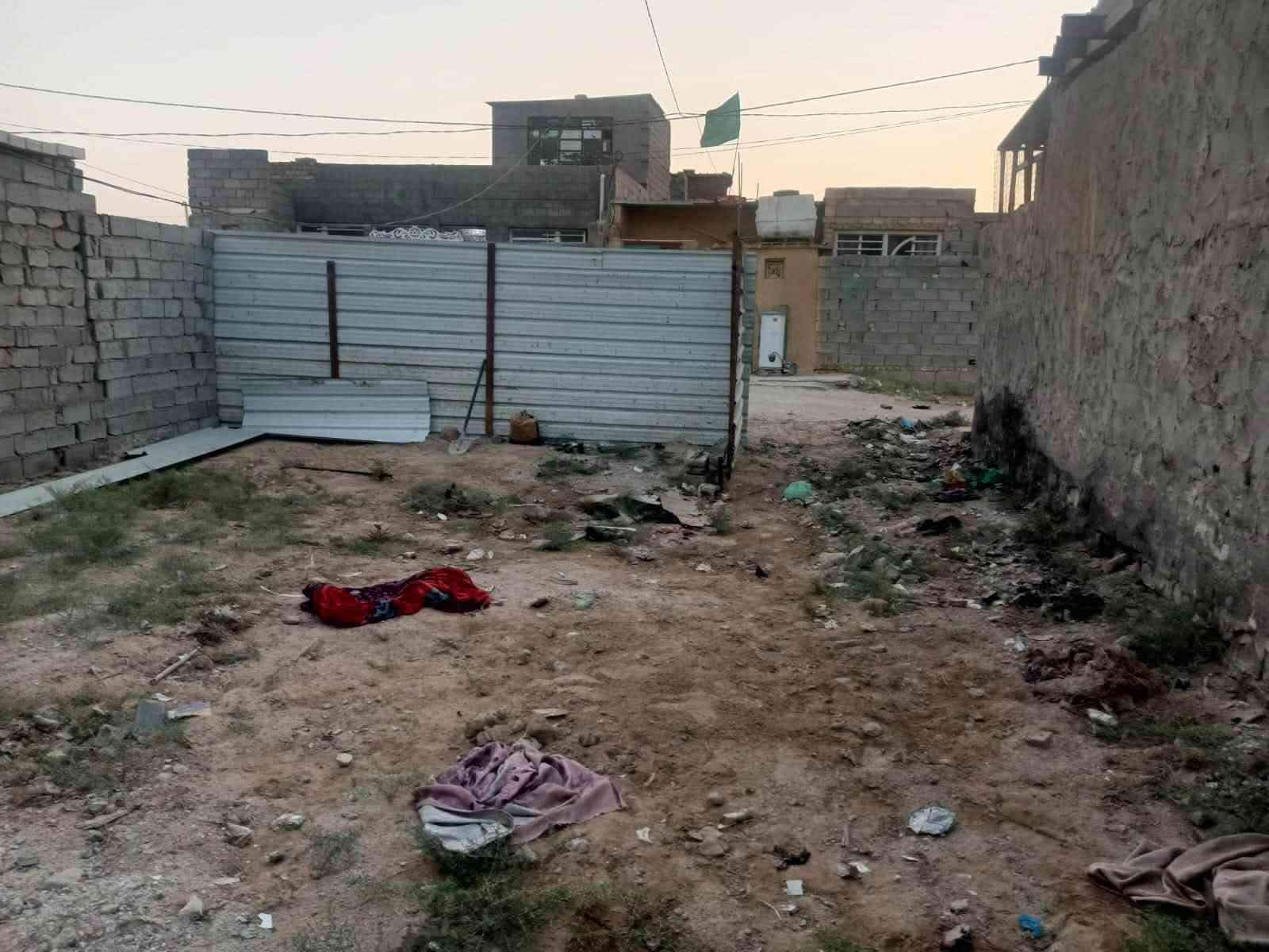 بيت سعر مناسب
يــالله بيت بمساحه 170 متر 
بناء 70 متر و 100 مساحه فارغه 
صــــالـــه غــــرفـــه مــطــبـــخ تـــخــاريـــج 
السعر فقط ب 15 مليون …
عنوان البيت شارع المطار القديم خلف اسواق علي الطائي 

للاسـتـفـسـار *********** واتــســاب +اتــصـال
 
#مكتب_الحجيمي_للعقارات_قرب_صيدليه_الالفه
