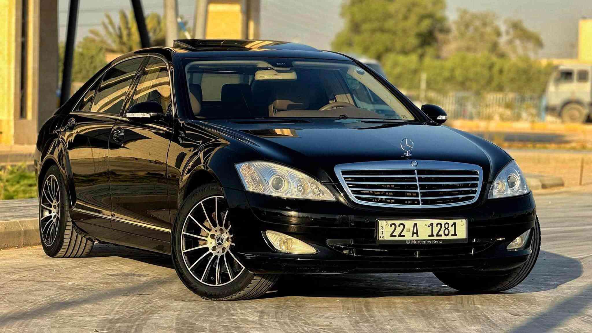 مرسيدس بنز S500 (2006)
بيع او مراوس

مكفولة من الضرر والصبغ
باب طويل المرغوب 
حتى الدعاميات مال شركة

محرك وكير ما مفتوح شرط

المواصفات فول 1/1:
محرك V8
فتحة سقف Slide Roof
أبواب شفط كهرباء
صندوق كهرباء
داخل لون بيج
كشنات جلد + خزن Memory
كشنات كهرباء أمامي وخلفي
شاشة وسائط
شاشات بالتجاوي وتحكم خلفي
ثلاجة خلفية
مري شفط + إشارة بالمري
ماوس تحكم + تحكمات ستيرن
حساسات اصطفاف أمامي وخلفي
سيدي جينجر 6 أقراص
ستيرن كهرباء
تبريد منفصل + قطعتين مع تحكم خلفي
بردات أبواب + بردة خلفية
تجاوي كهرباء أمامي وخلفي

رقم أربيل الجديد
السيارة كل شيء بها بلادي 
وكل أوبشناتها شغالة
السعر المقدس 195 وبيها مجال للجادين
مكاني: ميسان
للتواصل: ***********

