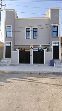 بيع مستعجل • بناية جديدة • ٢٠٠م