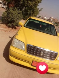 تويوتا كراون • بابل • وكاله