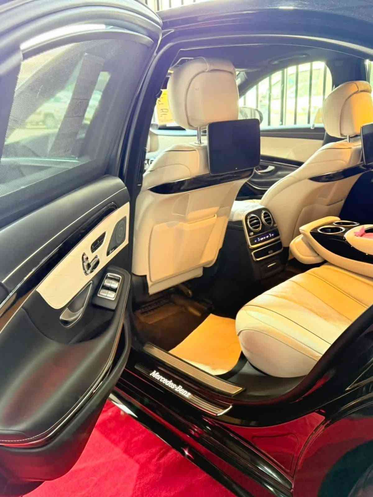 S560 V8 • ٢٠٢٠ • ماشي ٧٥ الف