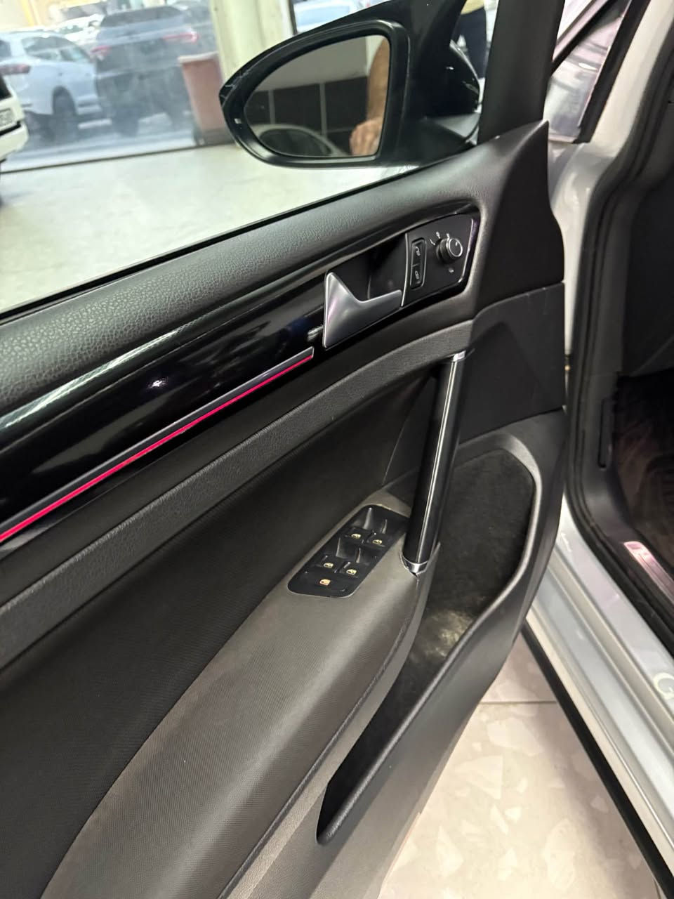 Golf Gti 2017 108$ ***********  watsap 3parçi sbuxa be şure erbak bas sukan sayarka xawena be şureya ba nawe xomawaya sawe  raqm nweya ***********watsap أربيل, العراق
