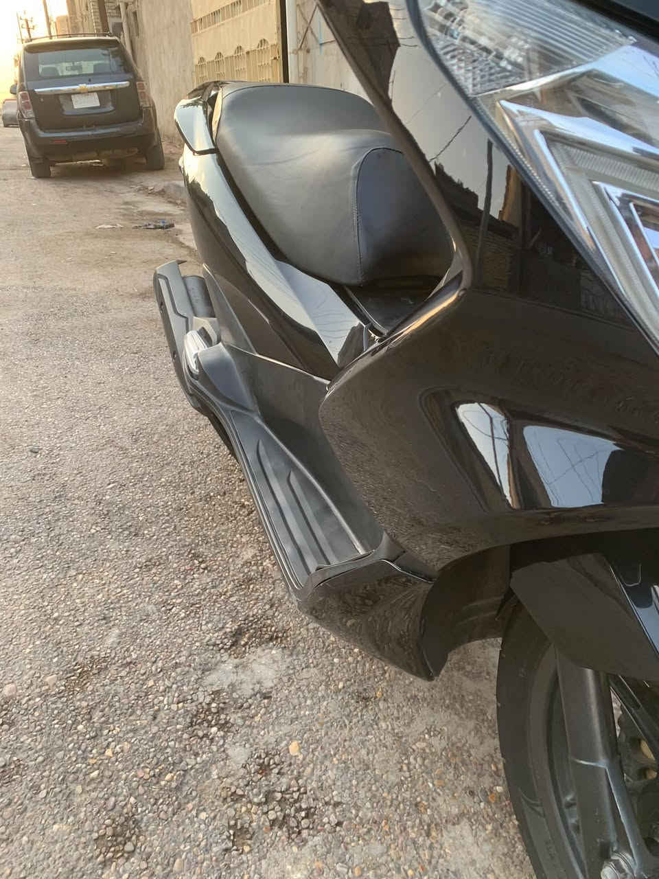 للبيع pcx جيل ثاني ياباني JF لون اسود شذره دراجه جديده بحاله الوكاله برغي ما مفتوح بيها مسويلها ادمه كامله ماشيه 44 الف دراجه ناعمه محرك 125 كدامك نضافتها دراجه  سويجين وي دراجه العنوان بغداد شراي يتصل ويدلل ***********
