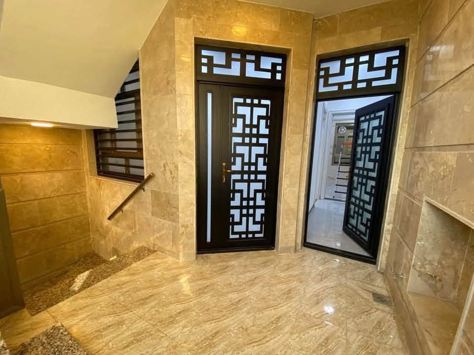 السيديه • شقة زيرو • طابق ثالث