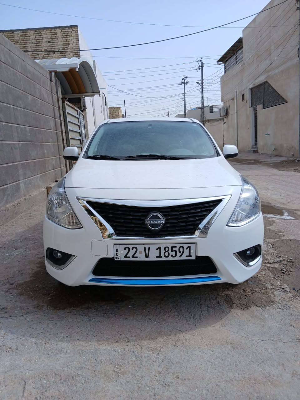 نيسان سني هندي 2025 ام البليته الزركه كفاله عامه بيها طخه بسيطه مامبينه رقم اربيل باسم شركه سياره كلها جاهزه وجديده السعر 125 مكاني بصره *********** البصرة, العراق
