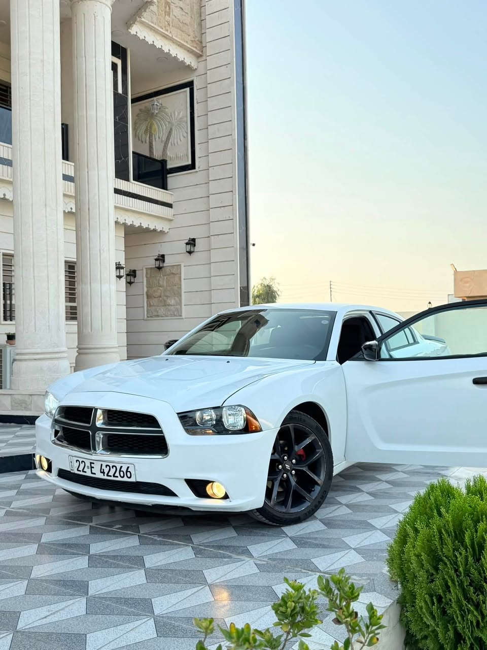 ﷽ 🖤🪬

Dodge charger2013
سعر سيارة ( 135) ورقه و بيها مجال للطيبين 
*********** واتساب 

مكان سيارة بغداد المنصور ماشيه 290 الف كيلو

للبيع دوج جارجر 2013 مواصفات SXT
مكينه ٦ سلندر حجم ٣٦٠٠ لا صوت لا بخار جديده
 كير و مكينه و تبريد اكسل بشرط مكينه 
جديد صدر جديد وتخم تايرات جدد هن والويل
رقم و سنوي وهزه  جديد باسمي سياره تحويل ثاني يوم
شاشه جبير 

سياره صبغ جاملغين وبنيد وباب رش فقط وبيه بارد شبر بل قماره
بدون شواصي سياره حيل نضيفه وناعمه تبريد سبلت حماوه انسه

«——————————————————-
